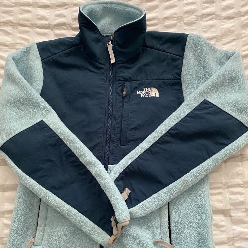 North Face Women’s Denali small (2 colors)